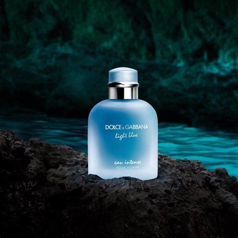 Light Blue Eau Intense Pour Homme Dolce&Gabbana .